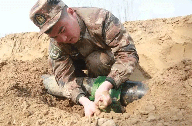 司泵兵张森森