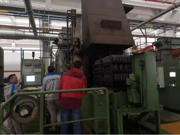 重庆机床集团：机加事业部热处理车间上下一心紧密团结抢修多用炉