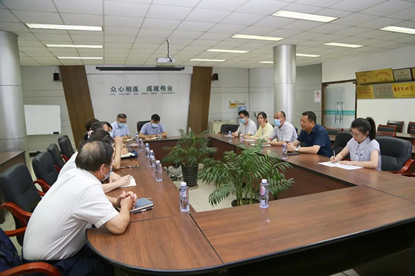 连成2.jpg 连成2.jpg