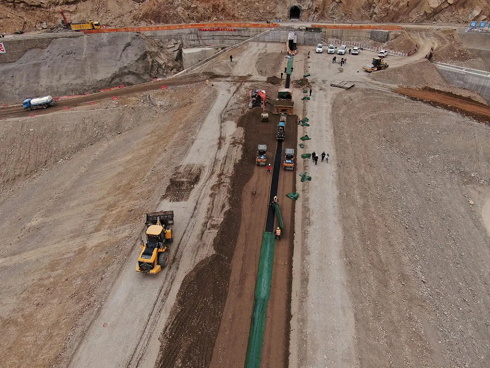 帕孜3.png 帕孜3.png