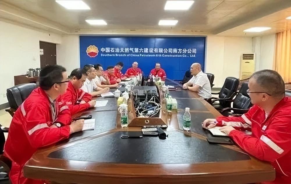 68d2f8d0b8e8463c8610dd42676f61b1~noop.jpg 68d2f8d0b8e8463c8610dd42676f61b1~noop.jpg